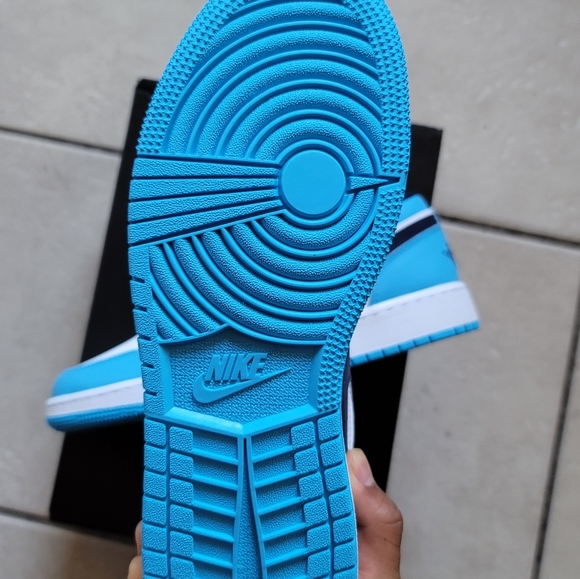 Jordan 1 low GS UNC Different sizes - Picture 6 of 11